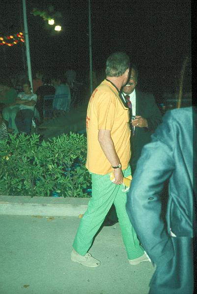 1975-36.jpg - Zoot Sims & Freddie Kohlman
off-stage, background Luttenbergers 1975