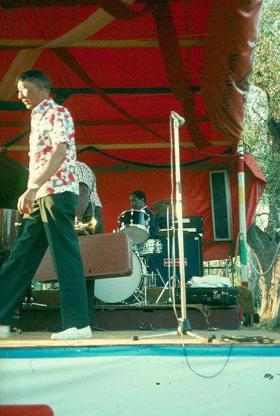 1975-39.jpg - 22.07.1975 19:00 Garden Stage
"Harlem Stompers":
Doc Cheatham, Panama Francis