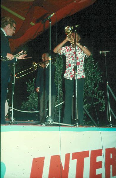 1975-54.jpg - 24.07.1975 21:00 Garden Stage
Bob Wilber, Vic Dickenson, Doc Cheatham