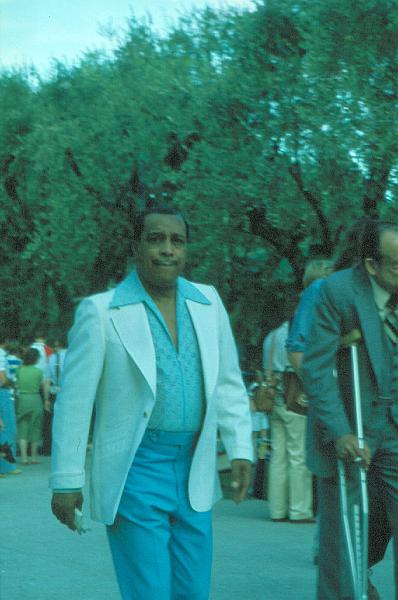 1981-36.jpg - 1981 J. C. Heard - Arnett Cobb off-stage