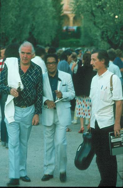 1981-48.jpg - 1981 Peter Boysen - Illinois Jacquet off-stage